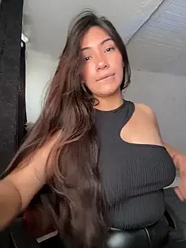Emmily_d from StripChat