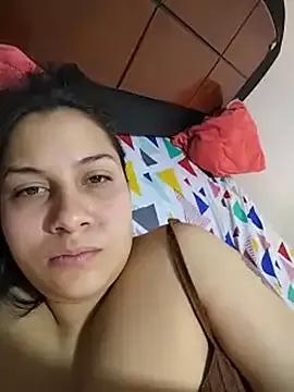 esmeralda_jadees from StripChat