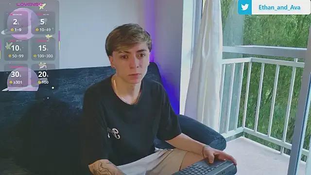 ethan_and_ava from StripChat is Freechat