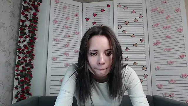 evaa_here_ on StripChat 