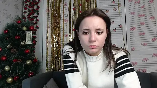 evaa_here_ on StripChat 