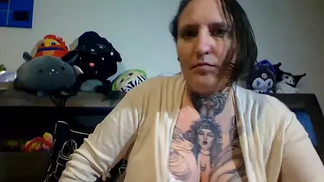FaeWitch from StripChat is Freechat