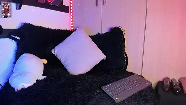 feel_the-touch from StripChat