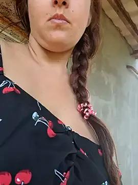 Finallytty_womandportypat from StripChat is Freechat