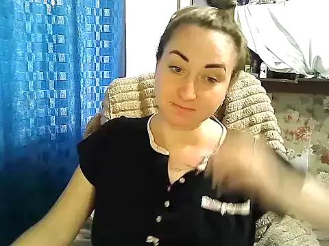 FlySunny4 from StripChat is Freechat