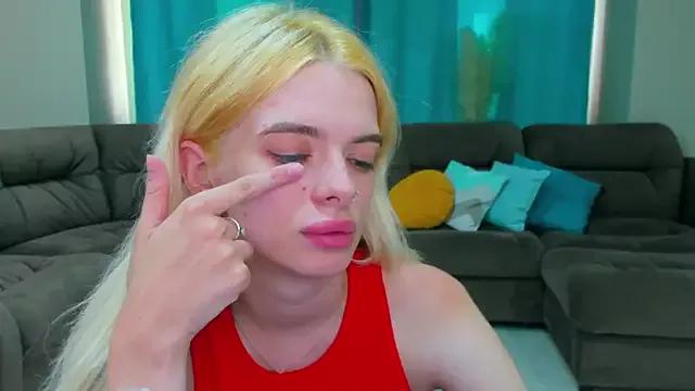 galaxy__girl from StripChat is Freechat