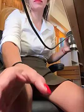 Find your cherished anal broadcaster match with our advanced interactive search and filtering options, allowing you to tailor-make your live event desires.