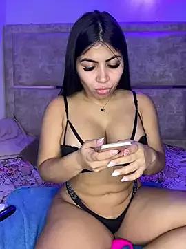 georgina_gg from StripChat is Freechat