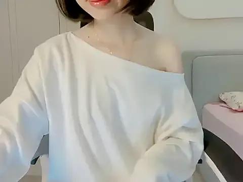 ggLovee from StripChat is Freechat