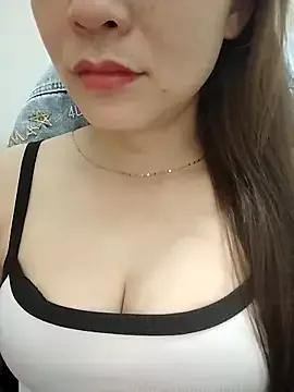 Find your cherished anal broadcaster match with our advanced interactive search and filtering options, allowing you to tailor-make your live event desires.