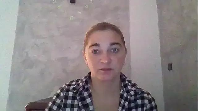 GoldenAngelMilf from StripChat is Freechat