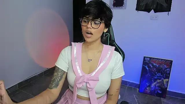 Gooddess_isis from StripChat