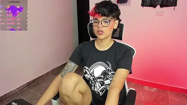 Gooddess_isis from StripChat