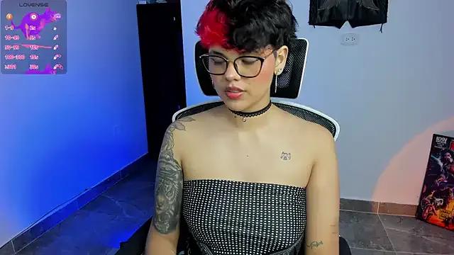 Gooddess_isis from StripChat