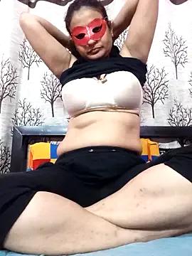 Gullapi from StripChat