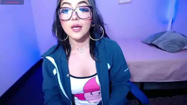 Find your cherished anal broadcaster match with our advanced interactive search and filtering options, allowing you to tailor-make your live event desires.