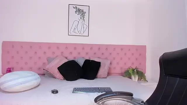 Hanna_Garciia from StripChat