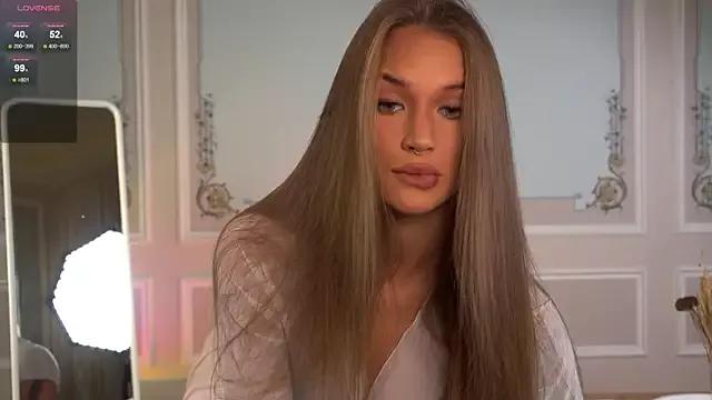 Happywhores from StripChat