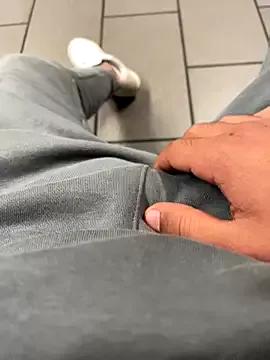 Find your cherished anal broadcaster match with our advanced interactive search and filtering options, allowing you to tailor-make your live event desires.