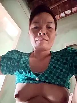 Find your cherished anal broadcaster match with our advanced interactive search and filtering options, allowing you to tailor-make your live event desires.