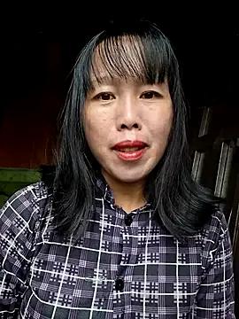 Helenzz from StripChat