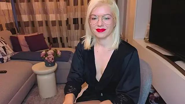 Hellen_TheSoul from StripChat is Freechat