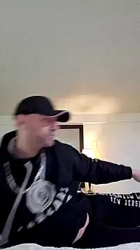 highninetyfive from StripChat is Freechat