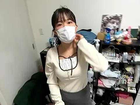 Hikiwarinatto_xoxo from StripChat