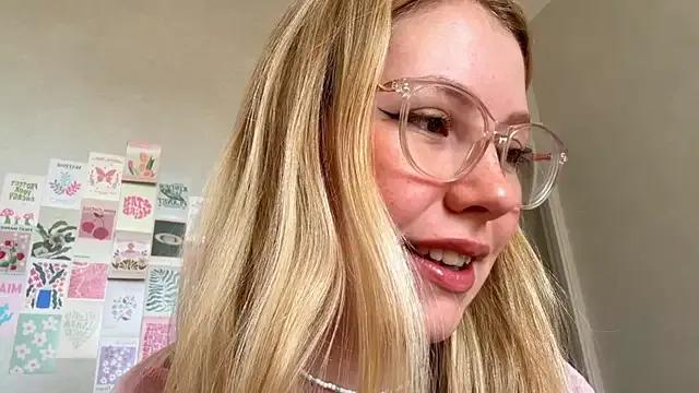 Find your cherished anal broadcaster match with our advanced interactive search and filtering options, allowing you to tailor-make your live event desires.