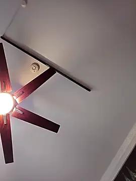 Hornyblond_Bella from StripChat is Freechat