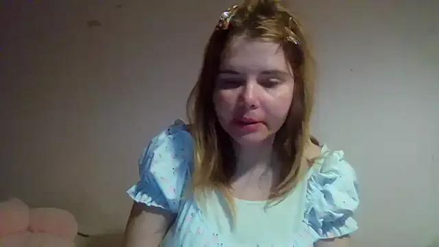 HornyElena from StripChat is Freechat