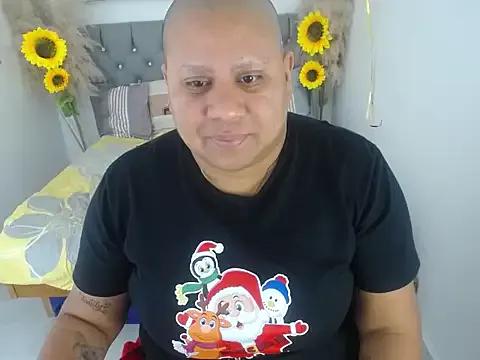 Find your cherished anal broadcaster match with our advanced interactive search and filtering options, allowing you to tailor-make your live event desires.