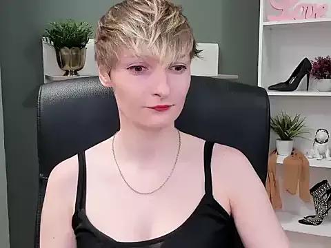 HottieBlair from StripChat