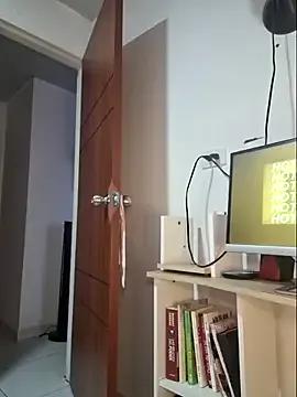 hottielatina from StripChat is Freechat