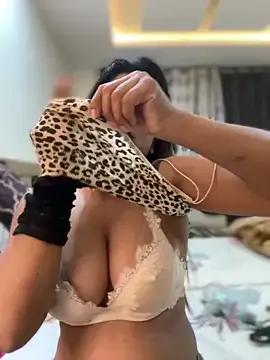 Hotty-Jannat from StripChat is Freechat