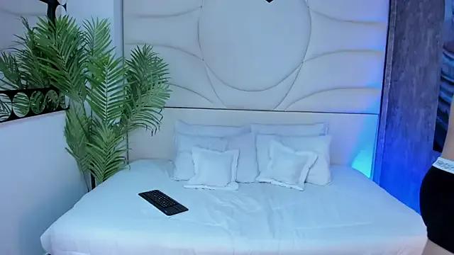 Find your cherished anal broadcaster match with our advanced interactive search and filtering options, allowing you to tailor-make your live event desires.