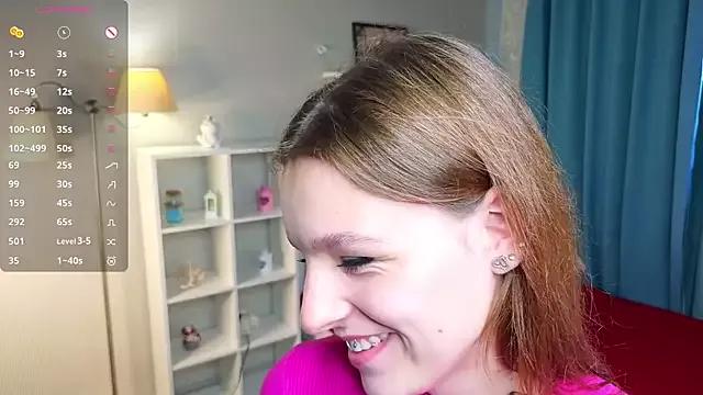 IllaRyun from StripChat is Freechat