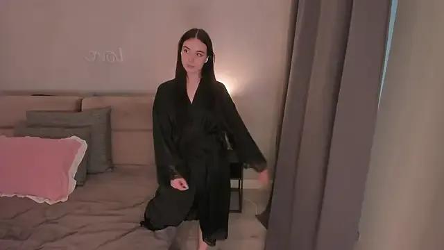 ilonax from StripChat is Freechat