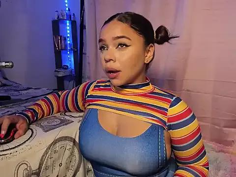 ImSofiVega from StripChat is Freechat