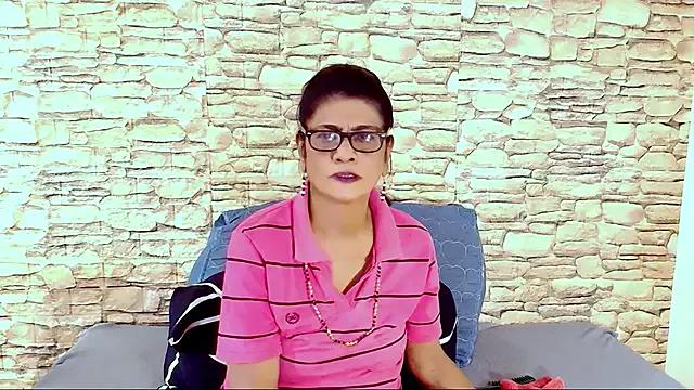IndianAllure from StripChat