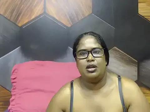 IndianDeluxe from StripChat is Freechat