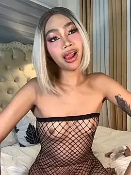 Innocent_yanixx69 from StripChat is Freechat