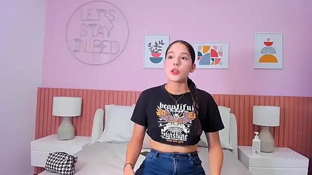 Find your cherished anal broadcaster match with our advanced interactive search and filtering options, allowing you to tailor-make your live event desires.