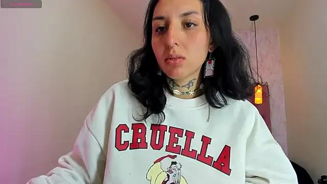 Iris__77 from StripChat is Freechat