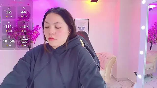 Isa_reel from StripChat is Freechat