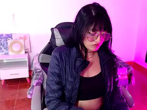 Find your cherished anal broadcaster match with our advanced interactive search and filtering options, allowing you to tailor-make your live event desires.