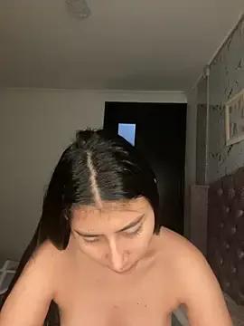 Isabella_Montoya from StripChat is Freechat
