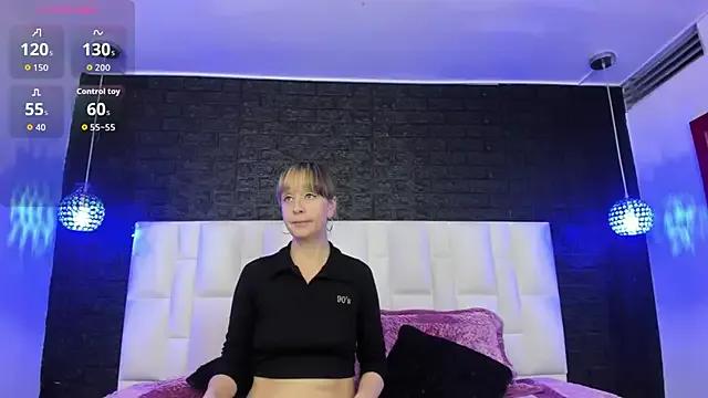 Ivanna-Fox from StripChat is Freechat