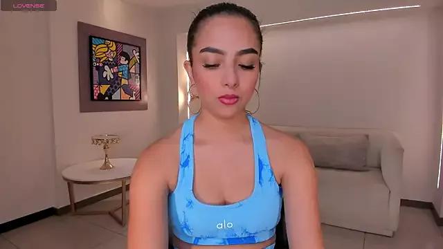 Find your cherished anal broadcaster match with our advanced interactive search and filtering options, allowing you to tailor-make your live event desires.