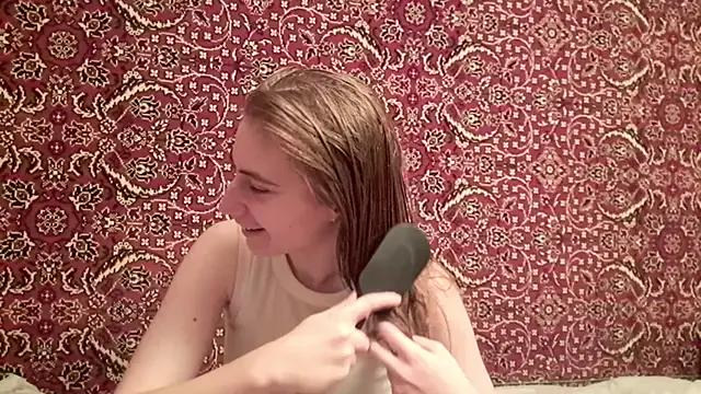 ivetabloom from StripChat is Freechat